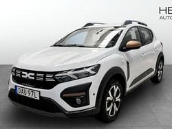 Snövit Begagnad 2025 Dacia Sandero Extreme Halvkombi | 219 900 kr (Lite dyr)