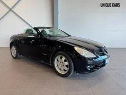 Svart Begagnad 2007 Mercedes SLK200 Cab | 89 900 kr (Marknadspris)