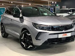 Grå Begagnad 2023 Opel Grandland X GSe SUV | 449 900 kr