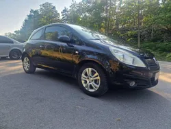 Svart Begagnad 2008 Opel Corsa Halvkombi | 18 000 kr