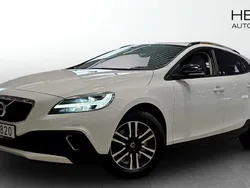 Begagnad 2016 Volvo V40 CC Momentum Kombi | 154 900 kr (Marknadspris)