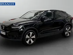 Svart Begagnad 2023 Volvo EC40 Plus SUV | 369 900 kr (Marknadspris)