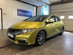 Gul Begagnad 2012 Honda Civic Sport Halvkombi | 74 900 kr (Marknadspris)