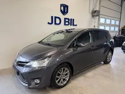 Mörkgrå Begagnad 2013 Toyota Verso Executive Minibuss | 149 900 kr (Marknadspris)
