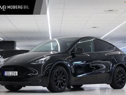 Svart Begagnad 2023 Tesla Model Y Long Range AWD SUV | 399 900 kr (Marknadspris)