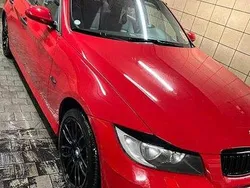 Röd Begagnad 2005 BMW 320 Comfort Edition Sedan | 29 900 kr (Superpris)