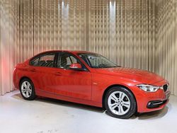 Röd Begagnad 2016 BMW 320 Sport Line Sedan | 179 900 kr (Superpris)