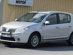 Silver Begagnad 2011 Dacia Sandero Halvkombi | 29 900 kr