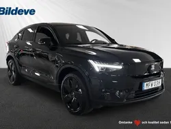 Svart Begagnad 2025 Volvo EC40 Performance SUV | 519 900 kr (Marknadspris)
