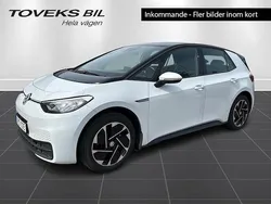 Vit Begagnad 2023 VW ID.3 Pro Performance Halvkombi | 289 900 kr (Superpris)
