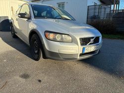Grå Begagnad 2007 Volvo C30 Halvkombi | 16 500 kr (Marknadspris)