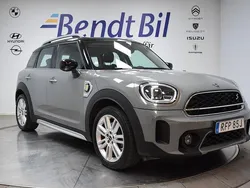 Grå Begagnad 2021 Mini Cooper Countryman SUV | 304 500 kr (Marknadspris)