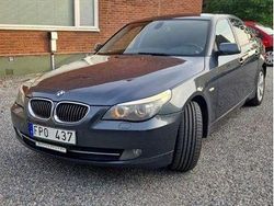 Grå Begagnad 2007 BMW 525 Sedan | 67 000 kr (Marknadspris)