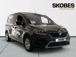 Grå Ny 2024 Renault Kangoo Minibuss | 361 250 kr (Dyr)