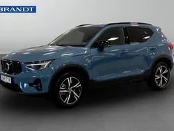 Blå Begagnad 2024 Volvo XC40 Plus SUV | 409 900 kr (Lite dyr)