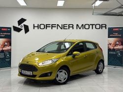 Gul Begagnad 2014 Ford Fiesta Titanium Halvkombi | 49 000 kr (Marknadspris)