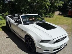 Vit Begagnad 2014 Ford Mustang Convertible Cab | 189 000 kr (Superpris)