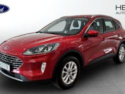 Röd (red) Begagnad 2022 Ford Kuga Titanium SUV | 254 900 kr (Marknadspris)