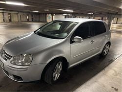 Silver Begagnad 2007 VW Golf V Halvkombi | 31 000 kr (Lite dyr)