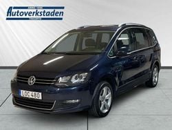 Mörkblå (blå) Begagnad 2015 VW Sharan Minibuss | 119 900 kr (Marknadspris)