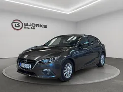 Brun Begagnad 2016 Mazda 3 Core Halvkombi | 124 500 kr (Marknadspris)
