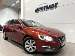 Röd Begagnad 2014 Volvo V60 Momentum Kombi | 129 900 kr (Marknadspris)