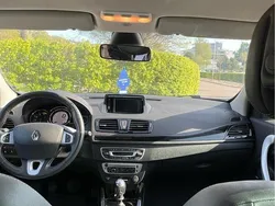 Vit Begagnad 2013 Renault Mégane GrandTour Bose Edition Kombi | 55 900 kr (Marknadspris)