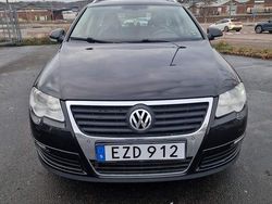 Svart Begagnad 2010 VW Passat Kombi | 26 000 kr (Bra pris)