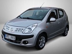 Silver Begagnad 2010 Nissan Pixo Halvkombi | 64 900 kr