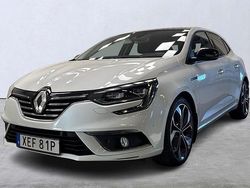 Vit Begagnad 2019 Renault Mégane IV Bose Edition Halvkombi | 169 900 kr (Marknadspris)