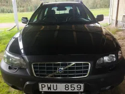 Svart Begagnad 2003 Volvo XC70 Business Edition SUV | 28 000 kr (Marknadspris)