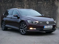 Mörkröd Begagnad 2015 VW Passat GT Kombi | 144 900 kr (Marknadspris)