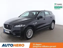 Svart Begagnad 2016 Jaguar F-Pace Prestige SUV | 208 000 kr