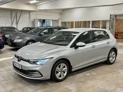 Silver Begagnad 2023 VW Golf VIII Halvkombi | 239 900 kr (Dyr)
