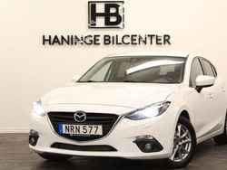 Vit Begagnad 2014 Mazda 3 Inclusive Halvkombi | 99 900 kr (Marknadspris)