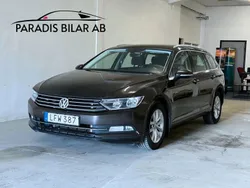 Mörkbrun Begagnad 2016 VW Passat Kombi | 159 900 kr (Marknadspris)