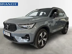 Grå Begagnad 2023 Volvo XC40 Plus SUV | 399 900 kr (Lite dyr)