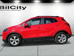 Röd Begagnad 2017 Opel Mokka X SUV | 159 000 kr