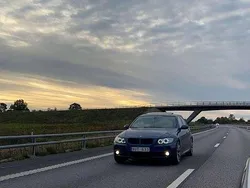 Blå Begagnad 2006 BMW 325 Comfort Edition Sedan | 70 000 kr (Lite dyr)