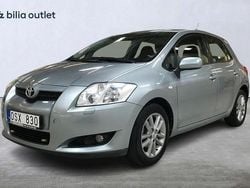 Grå Begagnad 2008 Toyota Auris Halvkombi | 49 900 kr (Superpris)