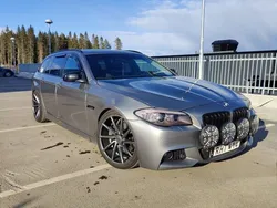 Grå Begagnad 2011 BMW 520 Kombi | 102 000 kr