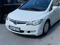 Vit Begagnad 2006 Honda Civic Hybrid Sedan | 40 000 kr (Bra pris)
