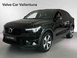 Svart Begagnad 2022 Volvo EC40 Ultimate SUV | 379 900 kr (Marknadspris)