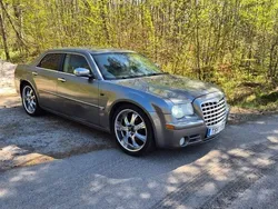 Begagnad 2006 Chrysler 300C Sedan | 25 000 kr
