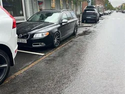 Svart Begagnad 2013 Volvo V70 R-Design Kombi | 82 000 kr (Bra pris)