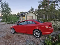 Röd Begagnad 2008 Volvo C70 Summum Cab | 175 000 kr (Dyr)