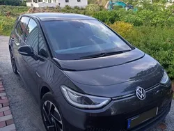 Grå Begagnad 2021 VW ID.3 Pro Performance Halvkombi | 230 000 kr (Marknadspris)