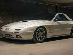 Vit Begagnad 1989 Mazda RX7 Halvkombi | 179 000 kr