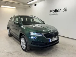 Grön Begagnad 2020 Skoda Karoq Style SUV | 244 500 kr (Marknadspris)