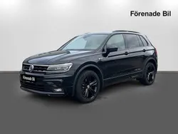 Svart (svartmetallic) Begagnad 2020 VW Tiguan R-line SUV | 285 000 kr (Marknadspris)